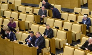 Депутатов-прогульщиков лишат мандатов после подписанного Путиным закона