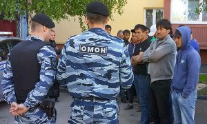 Этническая группировка устроила побоище на кладбище в Москве за отказ мигрантов платить дань