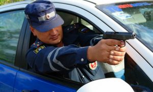 Полиция обстреляла Range Rover 28-летнего московского бизнесмена