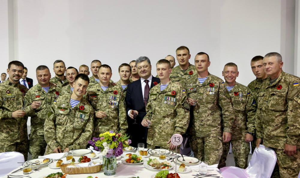 Порошенко заявил о решающей роли Украины во Второй мировой войне 