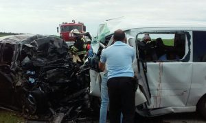 Двое детей и четверо взрослых погибли в ДТП с микроавтобусом в Татарстане