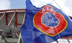 УЕФА запретил российской сборной выходить на поле в траурных повязках в память о погибших детях в Карелии