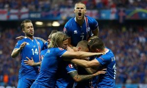 Исландские футболисты сенсационно исключили из борьбы за 
