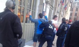 Полицейские Лилля заключили под стражу четверых футбольных фанатов из России и Украины