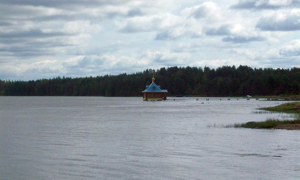 В Следственном комитете России и МЧС уточнили число жертв ЧП на карельском озере 