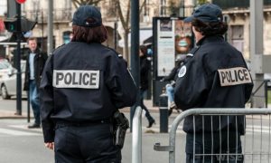 В Марселе в результате нападения застрелены двое мужчин и ранена девочка-подросток