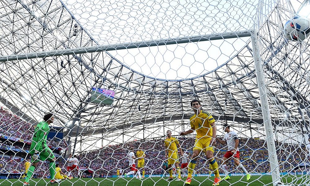 Сборная Украины по футболу выступила на Евро-2016 с нулевым результатом по очкам и забитым мячам 