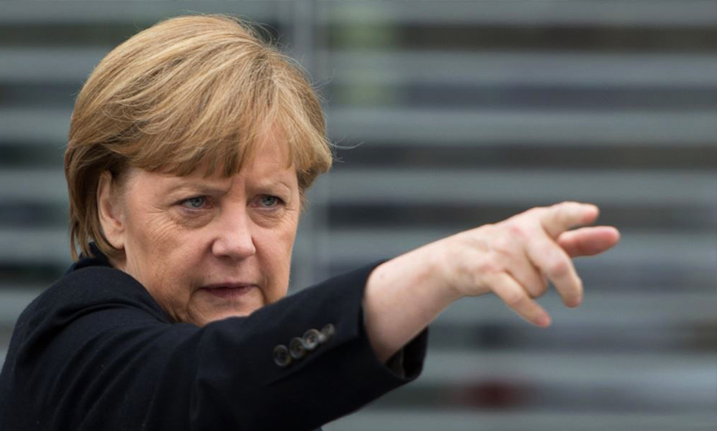 Меркель пообещала наказать устроивших теракты беженцев, которых опрометчиво 