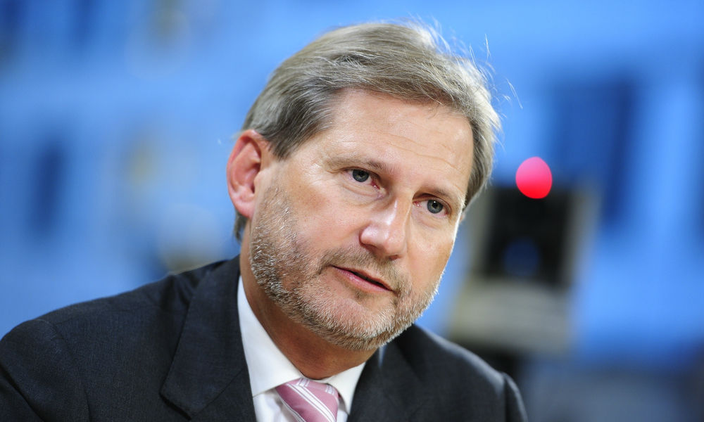 Еврокомиссар призвал Украину отказаться от зеркальных санкций против России Еврокомиссар призвал Украину отказаться от зеркальных санкций против России