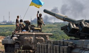 Украинская армия с юга продвинулась к Донецку на 4 км и оказалась под минометными обстрелами