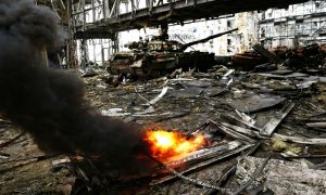 Украинская армия пошла на прорыв у Донецкого аэропорта и потеряла в бою десять военных