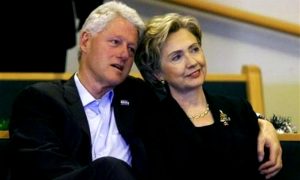 Победа Клинтон на выборах президента США лишит ее супруга возможности посещения Белого дома