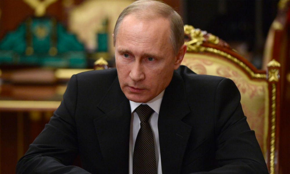 Владимир Путин заявил о настрое на “конструктивный диалог” с Терезой Мэй 