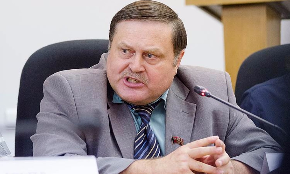 Коммунист потерял шанс на кресло губернатора Тверской области, отказавшись от помощи ЕР 