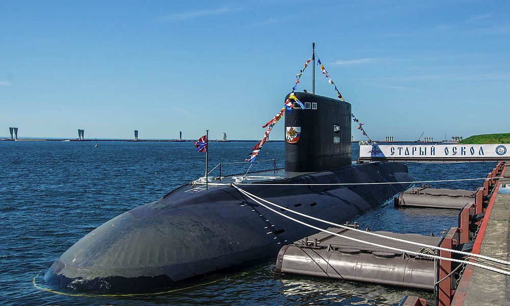 На Черноморском флоте на вахту заступила новейшая субмарина 