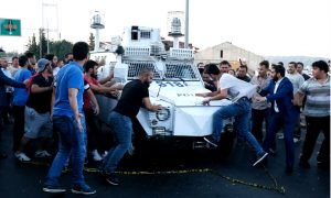 Новый глава Генштаба Турции заявил о 194 погибших при попытке мятежников захватить власть