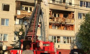 Взрыв газа разрушил семь квартир в многоэтажном доме под Брянском