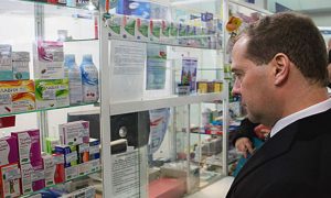 Медведев нашел в липецкой аптеке Цитрамон по 50 рублей