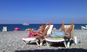 Россия возобновляет авиасообщение с Турцией и рядом других стран