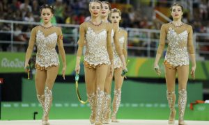 Булавы и обручи помогли российским красавицам-«художницам» завоевать золото на Олимпиаде в Рио
