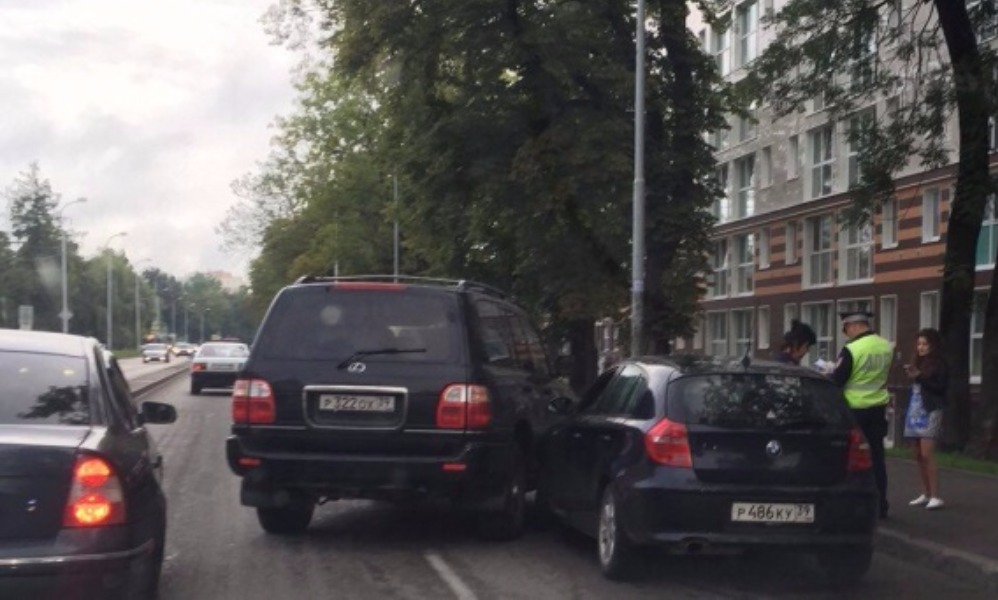 В калининграде сожгли машину