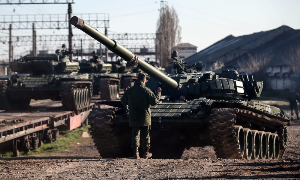 Пентагон успокоил Порошенко - Россия не готовится к 