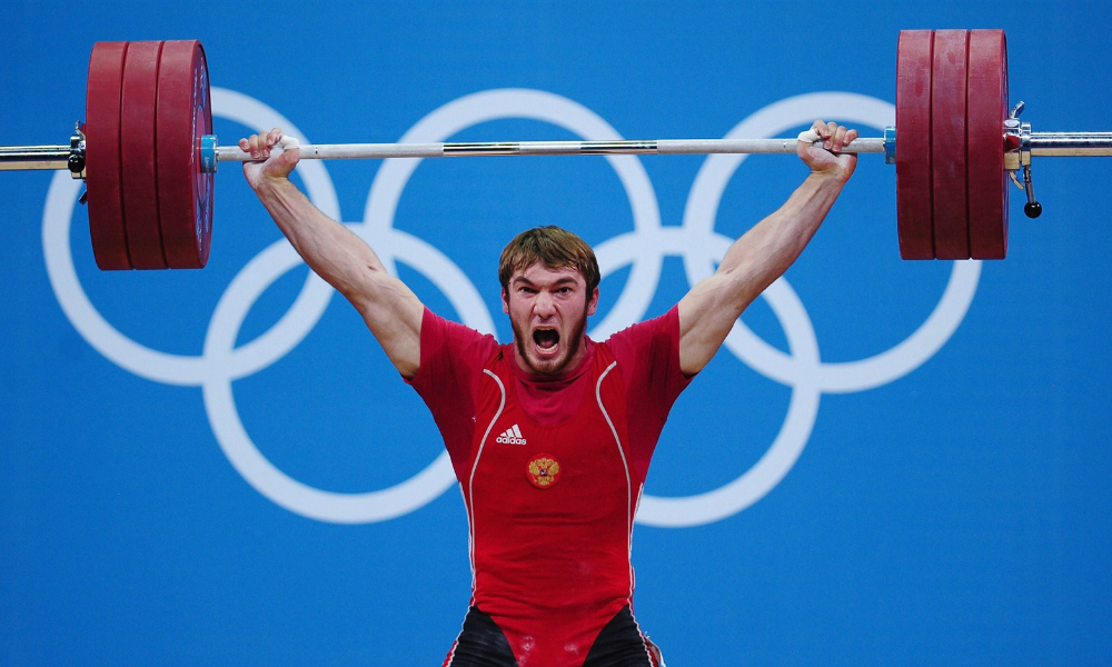 Россию решили отстранить от международных соревнований по тяжелой атлетике на год 