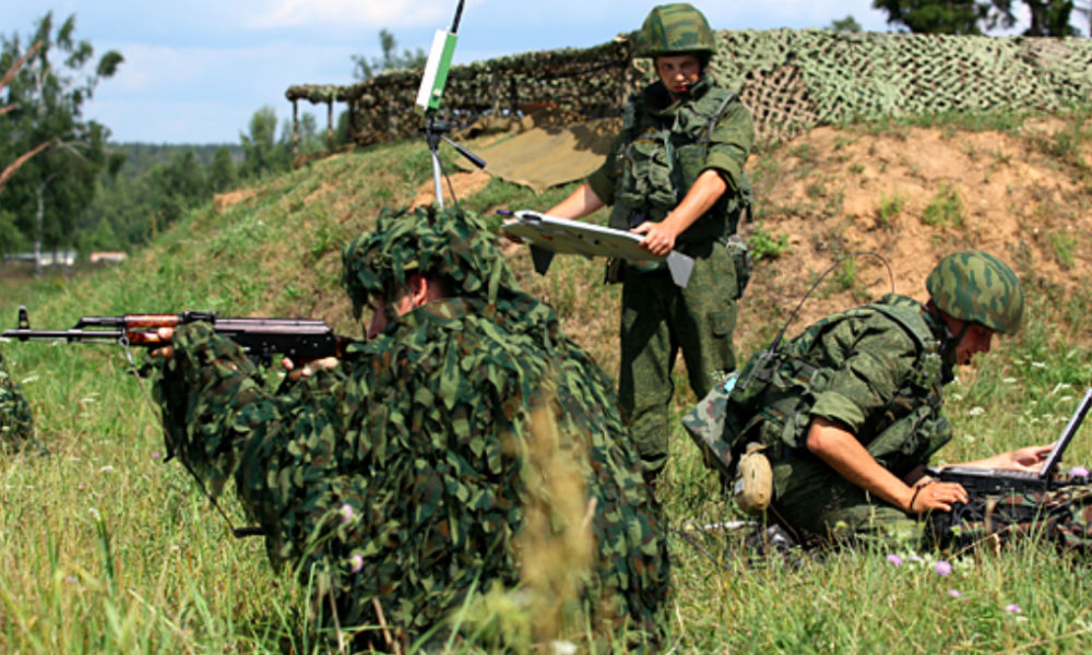 В специальные войска сухопутных войск входят. Боевая подготовка учения. Боевая подготовка России. Боевая готовность. Сухопутные войска РФ угрожаемый период.