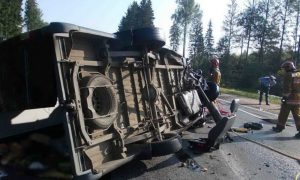 Два человека стали жертвами аварии с участием автобуса футбольной команды в Кемеровской области