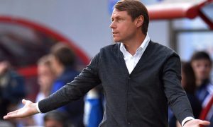 Кононов за два дня до старта в группе Лиги Европы покинул пост главного тренера ФК 