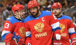 Незасчитанный гол Александра Овечкина обернулся для России поражением на первом матче Кубка мира по хоккею