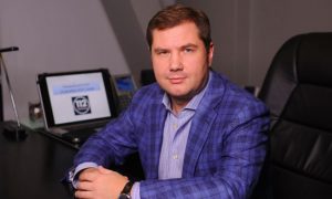 Владелец телеканала «112 Украина» заявил о политическом давлении и решил стать беженцем