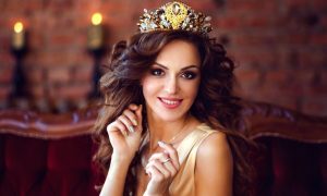 Псковская красавица провела фотосессию перед поездкой на конкурс Mrs. Globe 2016 в Китай