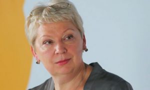 «Люди так не работают»: Васильева уволила автора идеи о лишении ученой степени по решению суда