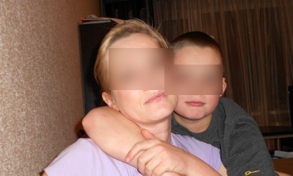 Подростка с матерью нашли зверски убитыми в квартире под Самарой 