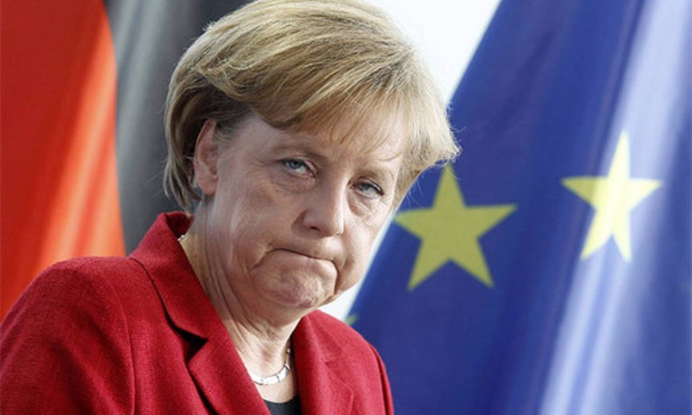 Австрийский политик-евроскептик назвал Меркель самой опасной женщиной Старого Света 