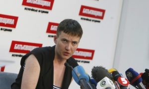 Савченко потребовала «защитить» украинцев в России введением визового режима