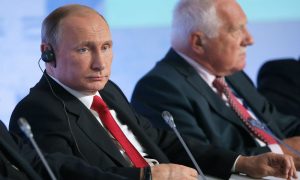 Экс-президент Чехии поддержал Путина и назвал ЕС источником собственных проблем