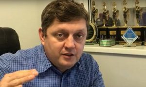 Предательством Родины назвал главред «Блокнота» Олег Пахолков принятый депутатами Ставрополья закон «жирных котов»