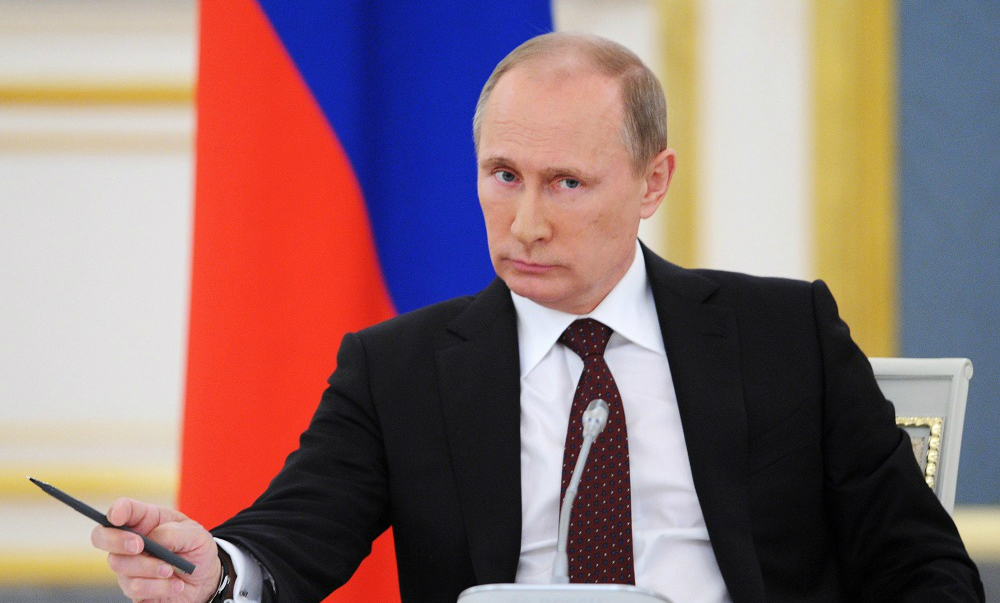 Путин утвердил бюджет России на 2017-2019 годы 