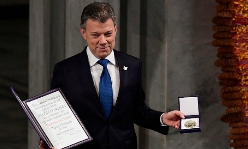 В Осло вручена Нобелевская премия мира за 2016 год 