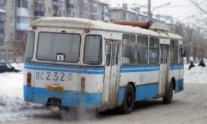 Кондуктор выгнала первоклассника из автобуса на 20-градусный мороз в Екатеринбурге