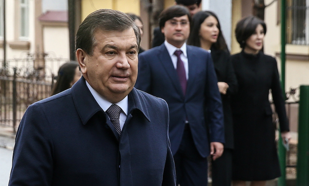 Путин поздравил нового президента Узбекистана и пригласил в Москву 