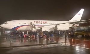 Всех детей высланных из США российских дипломатов пригласили на новогоднюю елку в Кремль