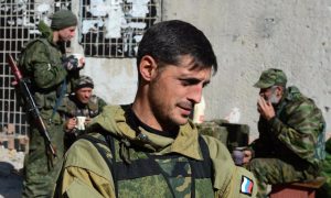 Лидер донецких ополченцев Гиви получил ранение в боях с украинскими силовиками под Авдеевкой
