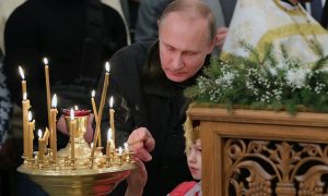 Владимир Путин встретил Рождество в монастыре с рыбаками