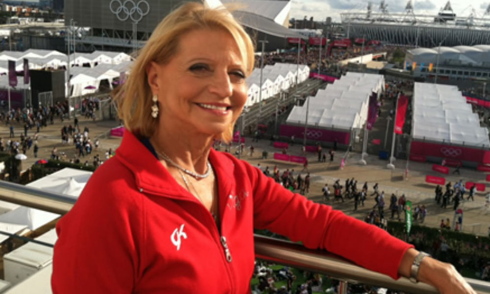 Четырехкратная олимпийская чемпионка Ольга Корбут распродает медали в США 