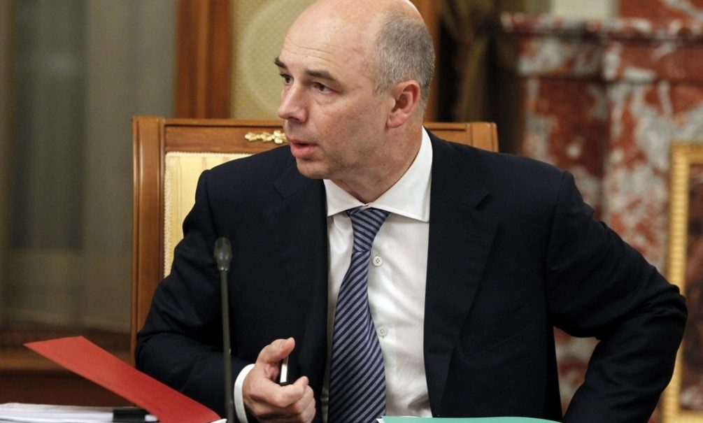 Силуанов разрекламировал россиянам гособлигации и пообещал первым вложиться в них Силуанов разрекламировал россиянам гособлигации и пообещал первым вложиться в них
