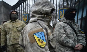 Бойцы батальона «Айдар» взяли в заложники политических активистов в Ровенской области