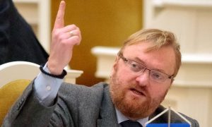 Милонов в ответ на сообщение о запрете СБУ на въезд назвал Украину 